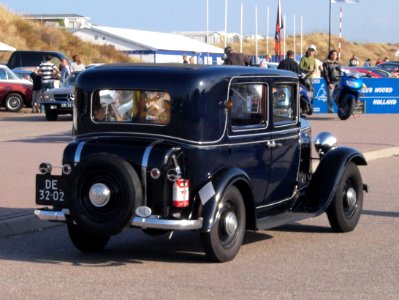 Renault MONA-QUATRE dutch licence registration DE-32-02 pic2