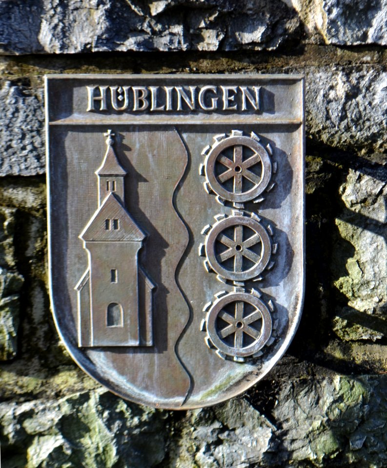 Rennerod, Brunnenanlage Wappen Hüblingen