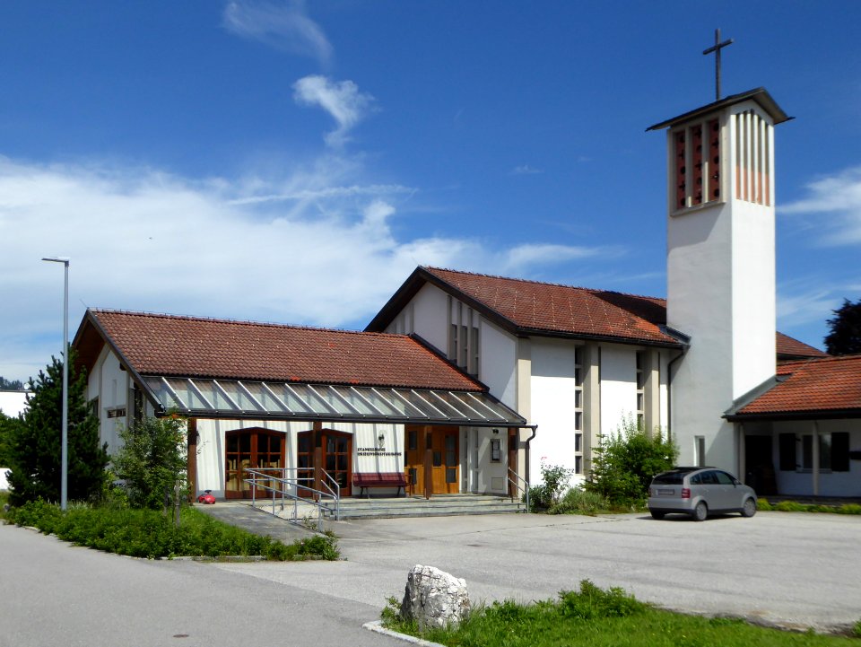 Reutte, Dreieinigkeitskirche, 1