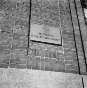 Reportage Herrijzend Nederland. Gebouw Regeringsvoorlichtingsdienst te Amsterd, Bestanddeelnr 901-0122