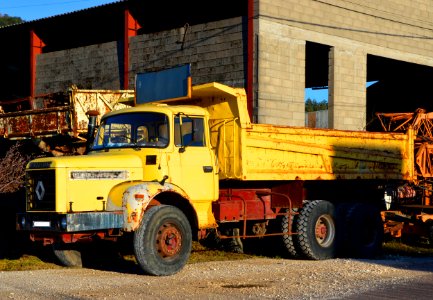 Renault truck GBH 280. Model 1980. Spielvogel 02 photo