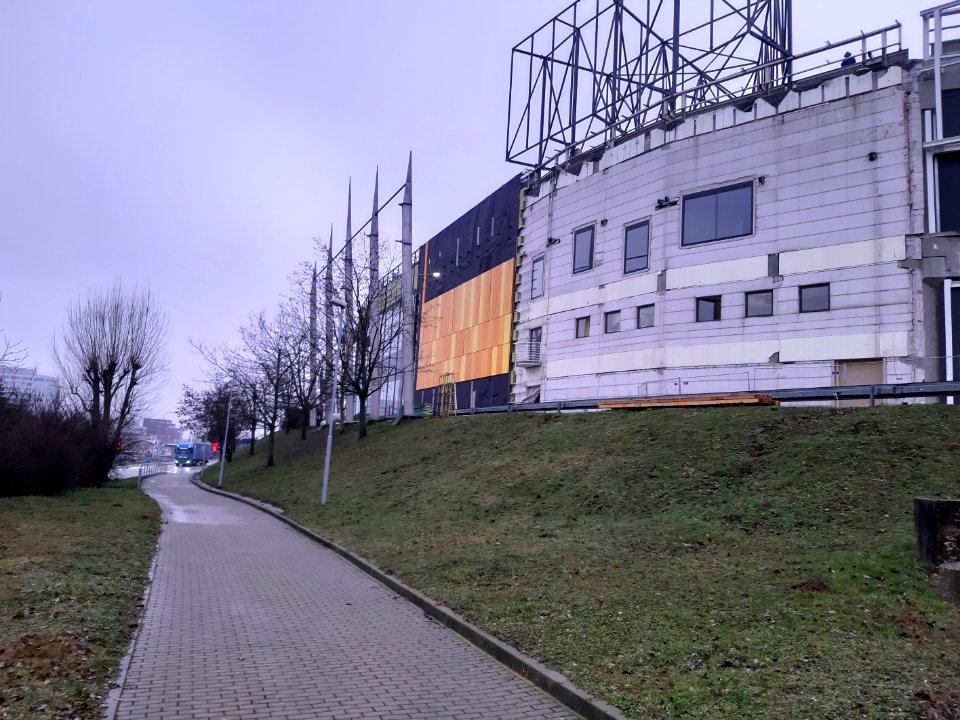 Renovace budovy OC Futurum - Brno 20201222 085307