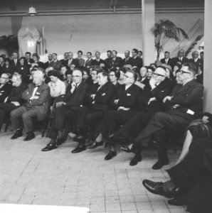 Reportage Nieuwe broodbakkerij van Van der Meer & Schoep in Rotterdam Zuid in g, Bestanddeelnr 916-1743