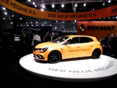 Renault Megane 4 R.S. (2) - Vienna Autoshow 2018 photo