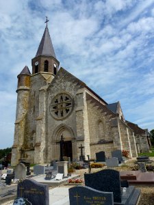 Renneville (Ardennes) église St-Nicolas 01