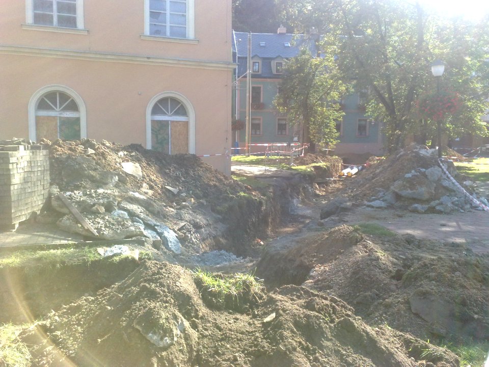 Renovace plynovodu u Vojenskych lazni 28092013 F