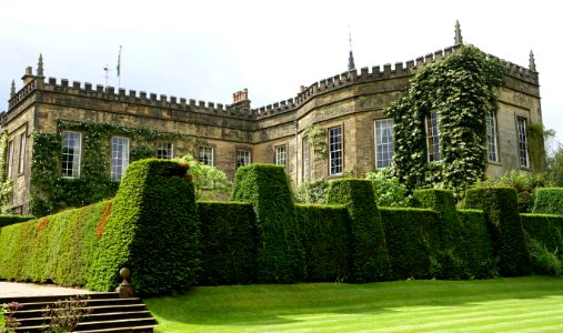 Renishaw Hall - Derbyshire, England - DSC02279