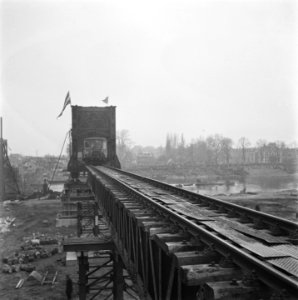 Reportage opening brug Deventer, Bestanddeelnr 901-0090
