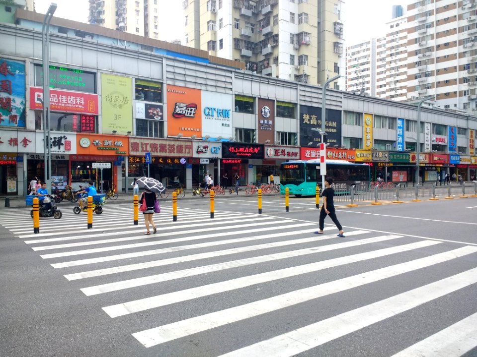 Renmin South Road in Shenzhen