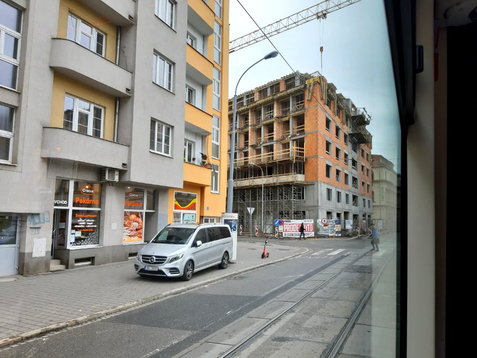 Renovace budovy u nemocnice U Sv. Anny 20210525 102304