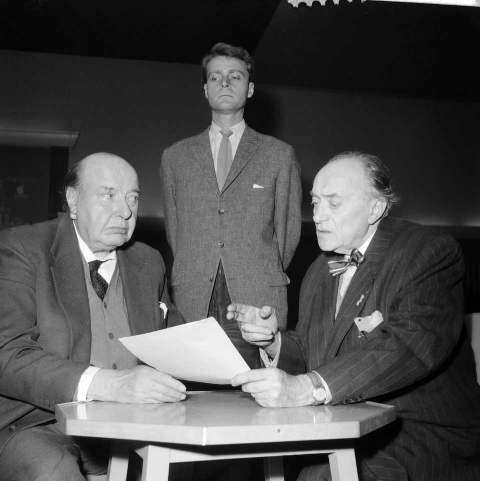 Repetitie televisiestuk De donkere kant van de aarde vlnr Albert van Dalsu, Bestanddeelnr 911-7282