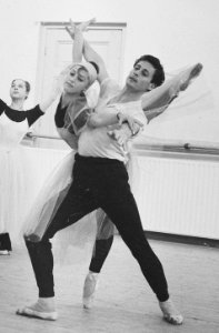 Repetitie Nederlands Ballet Leonie Kramer en Job Sanders, Bestanddeelnr 912-6025 (cropped)