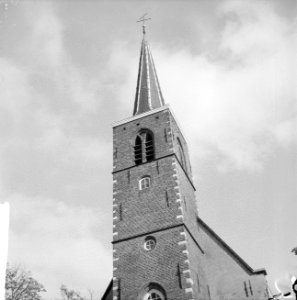Restauratie Engelse kerk aan Begijnhof. Opdracht Trouw. Exterieur, Bestanddeelnr 913-1045