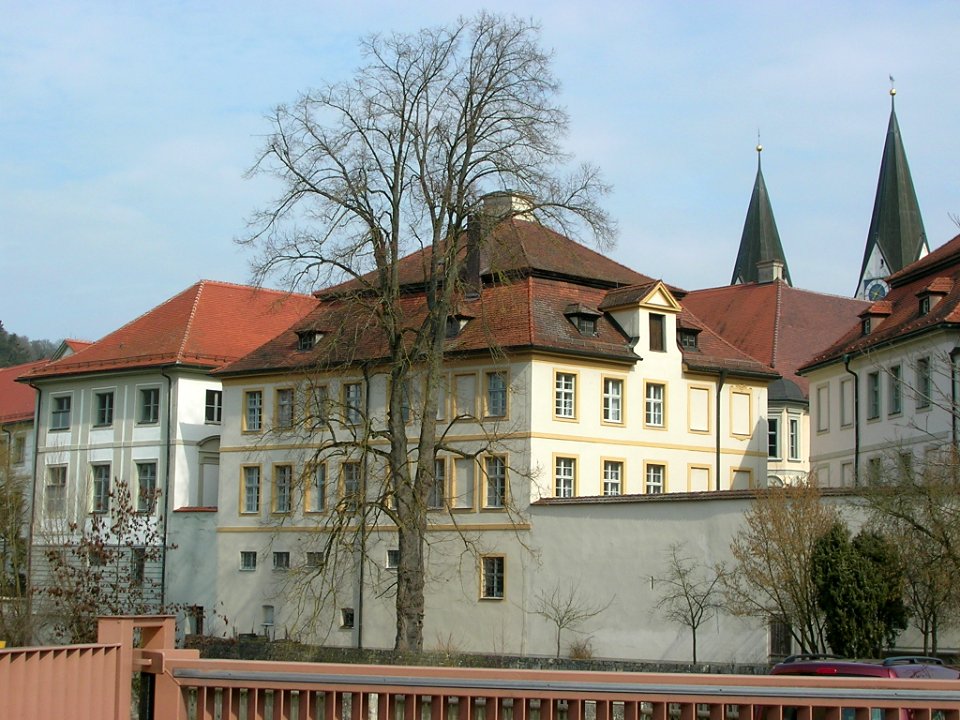 Residenzplatz 4 Eichstätt -Altmühlseite