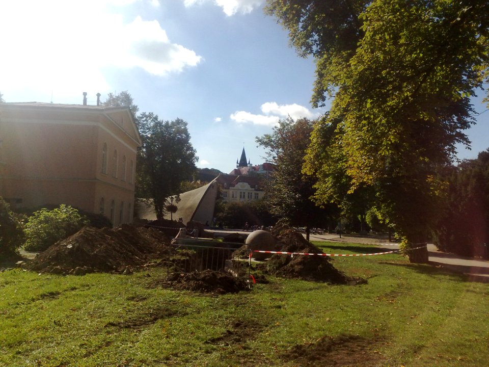 Renovace plynovodu u Vojenskych lazni 28092013 C