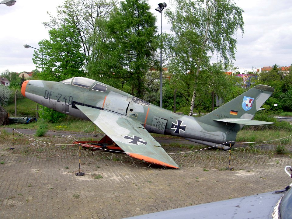 Republic F-84F Thunderstreak DF+240, Alliierte in Berlin pic3