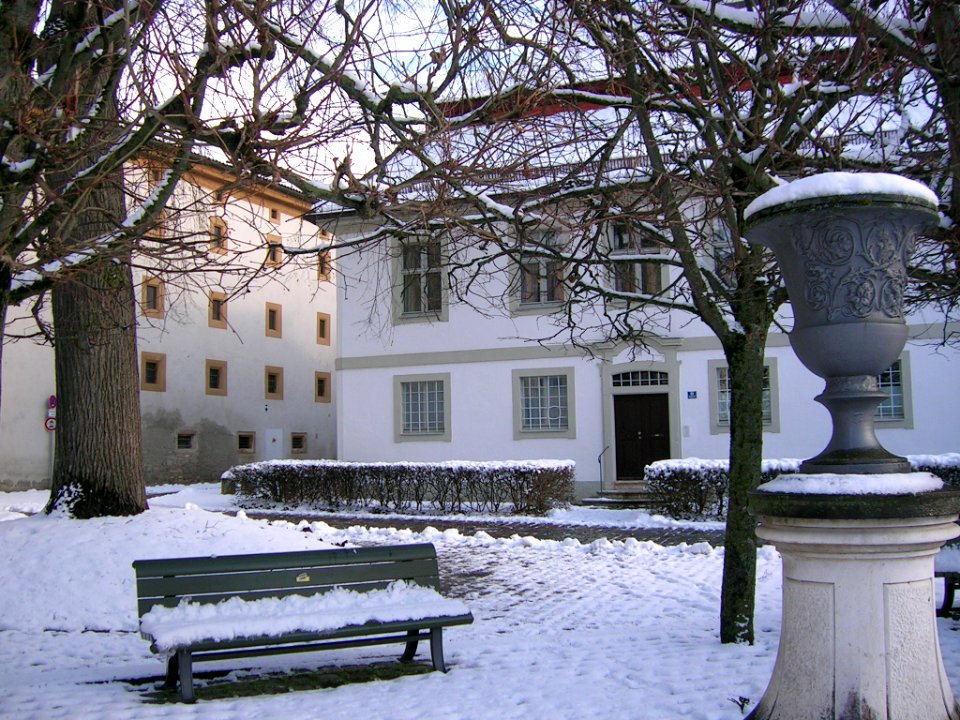 Residenzplatz Eichstätt -Ziervase 2015-01 (3)