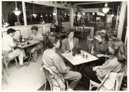 Restaurant Brasserie Blanche aan de Kruisweg 46. NL-HlmNHA 54023674