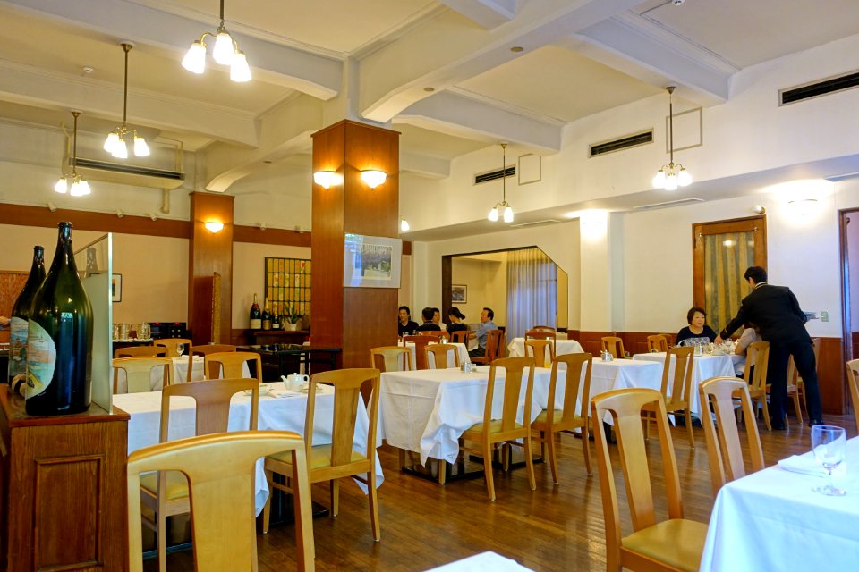 Restaurant - Fujiya Hotel - Hakone, Japan - DSC06066