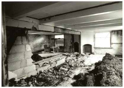 Restauratie en verbouwing van Huis te Zaanen waar in appartementen zullen komen. NL-HlmNHA 54035088
