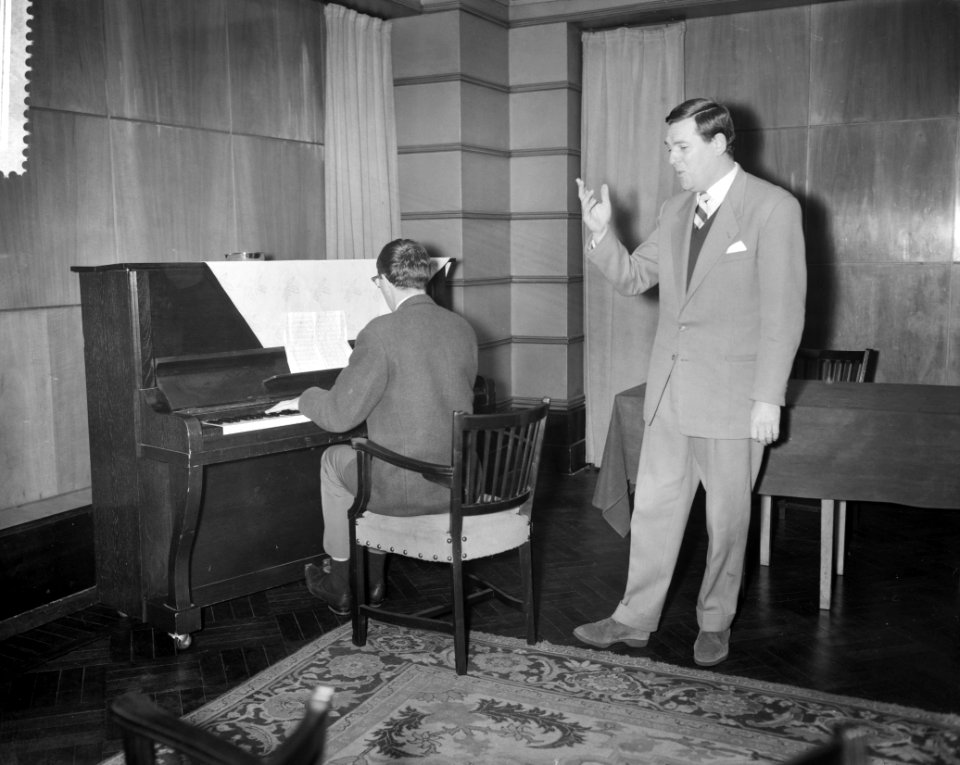 Repetities voor de Finale van het Nationaal Songfestival 1960 in Hilversum, Kare, Bestanddeelnr 910-9976