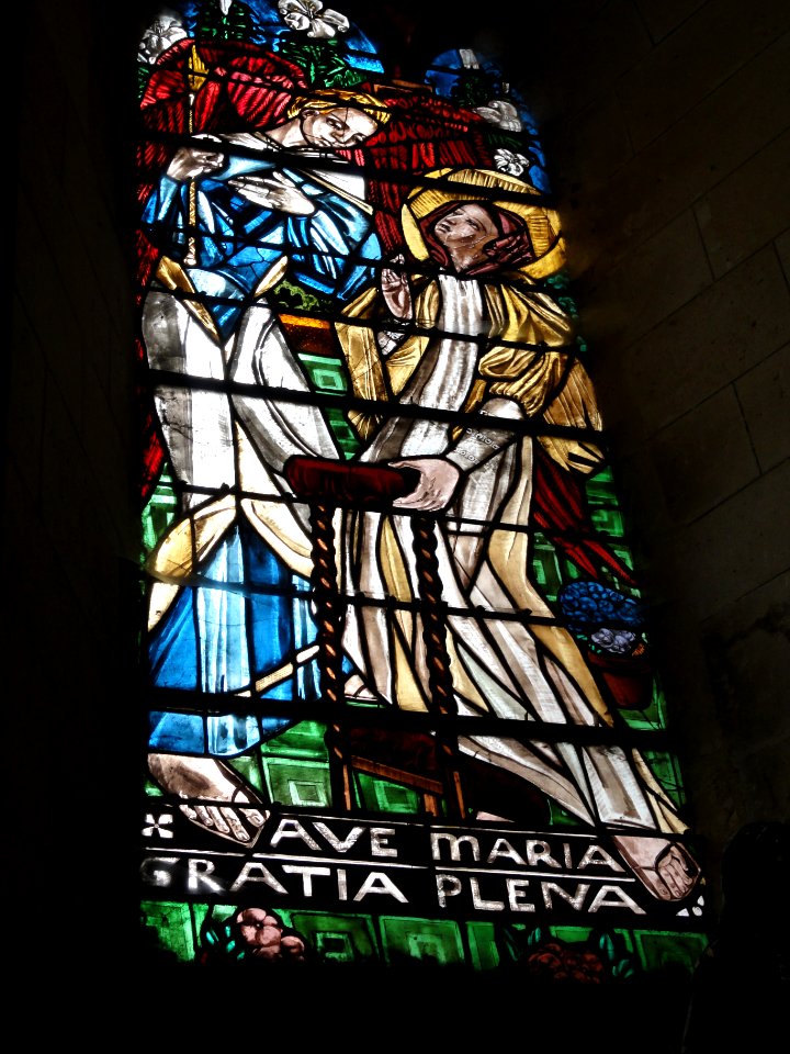 Ressons-le-Long (Aisne) église, vitrail 03