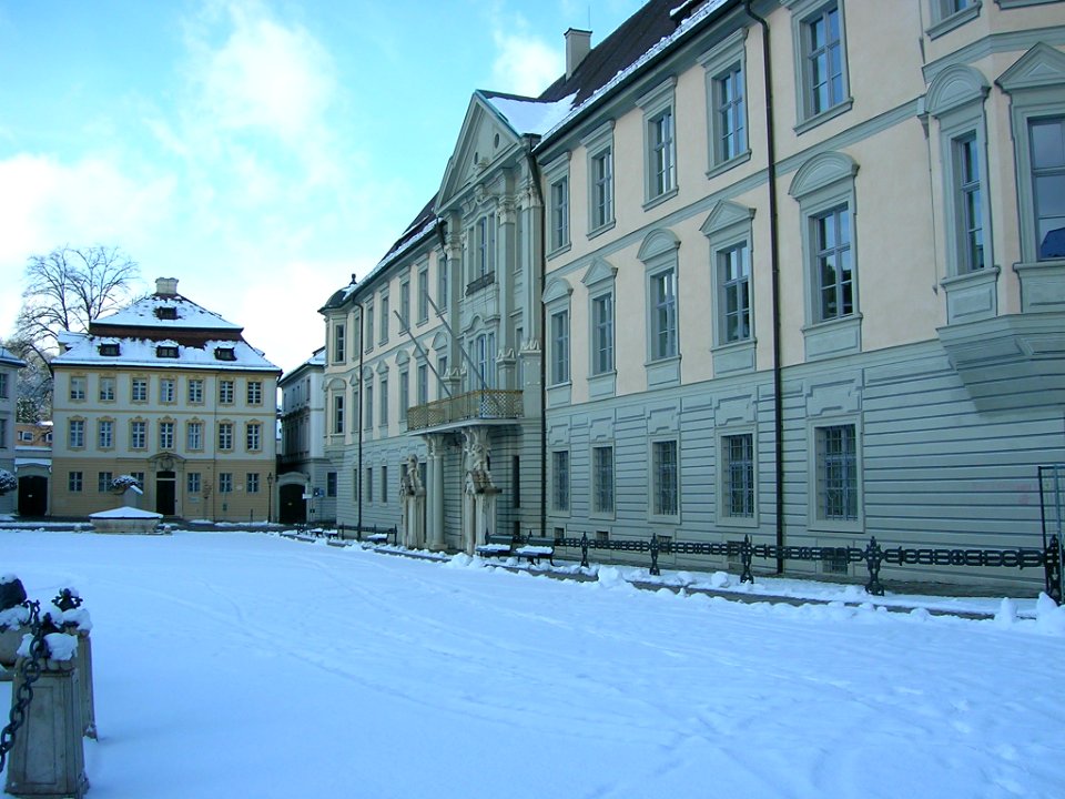 Residenzplatz 1 Eichstätt -2015-01 (2)