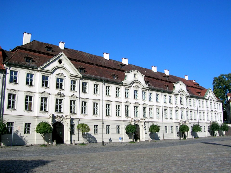Residenzplatz 6-12 Eichstätt D-1-76-123-215