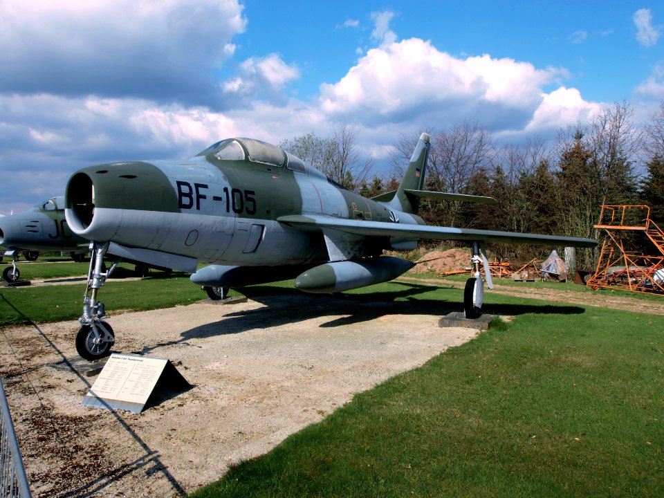 Republic F-84F Thunderstreak
