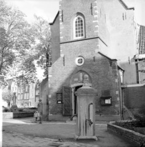 Restauratie Engelse kerk aan Begijnhof. Opdracht Trouw. Exterieur, Bestanddeelnr 913-1046