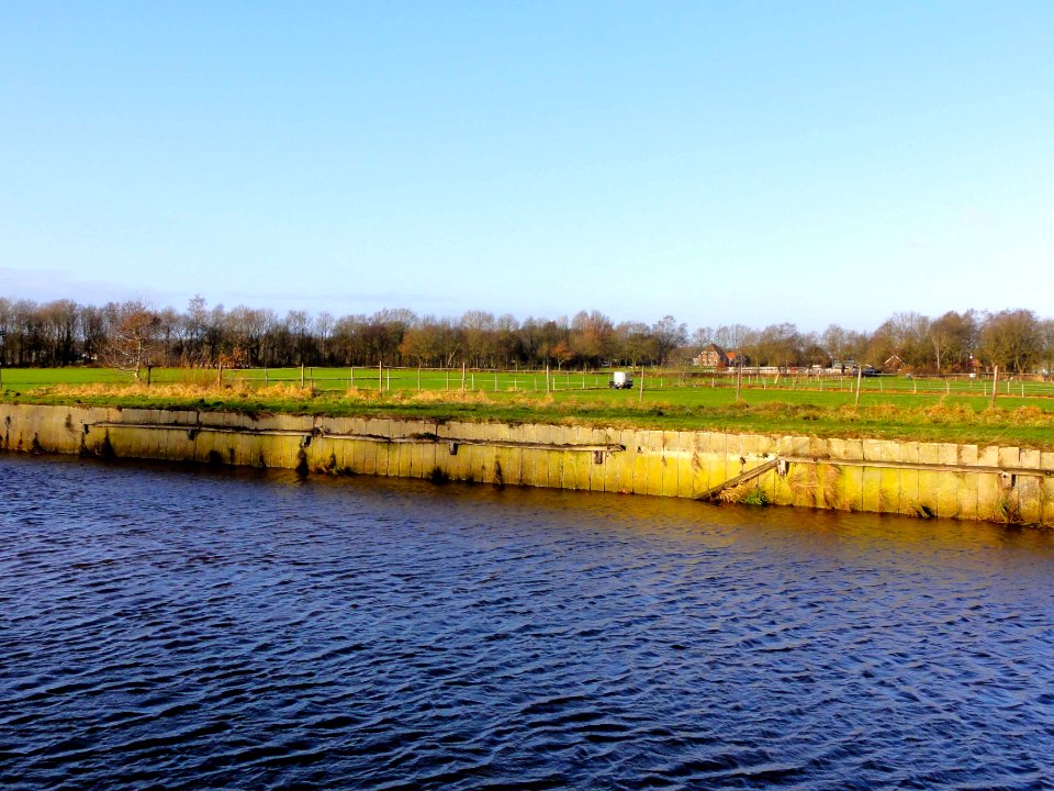 Restanten loskade Kanaal Buinen-Schoonoord