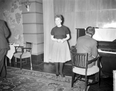 Repetities voor de Finale van het Nationaal Songfestival 1960 in Hilversum, Gree, Bestanddeelnr 910-9971