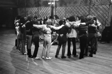 Repetities voor musical Hair in Amsterdam., Bestanddeelnr 923-0781