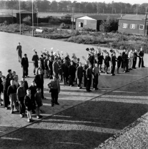 Reportage van het werk van de Stichting Oorlogs Pleegkinderen op het gebied van, Bestanddeelnr 900-9317