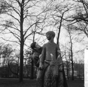 Reportage Rob de Nijs buitenopname Oosterpark te Amsterdam, Bestanddeelnr 915-9941
