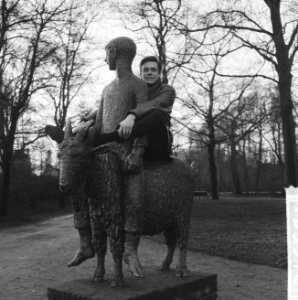 Reportage Rob de Nijs buitenopname Oosterpark te Amsterdam, Bestanddeelnr 915-9942