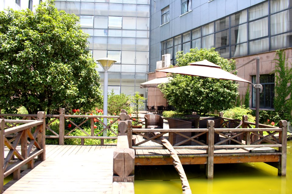 Rest pavilion, Lishui University