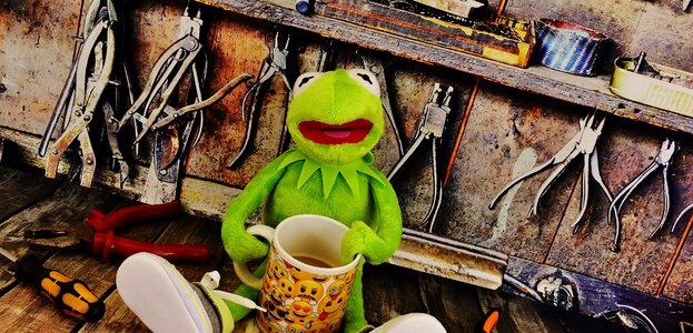 Pliers frog work funny