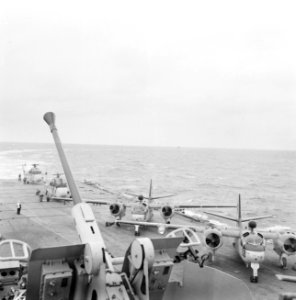 Reportage van vaartocht met Karel Doorman, Bestanddeelnr 914-1130