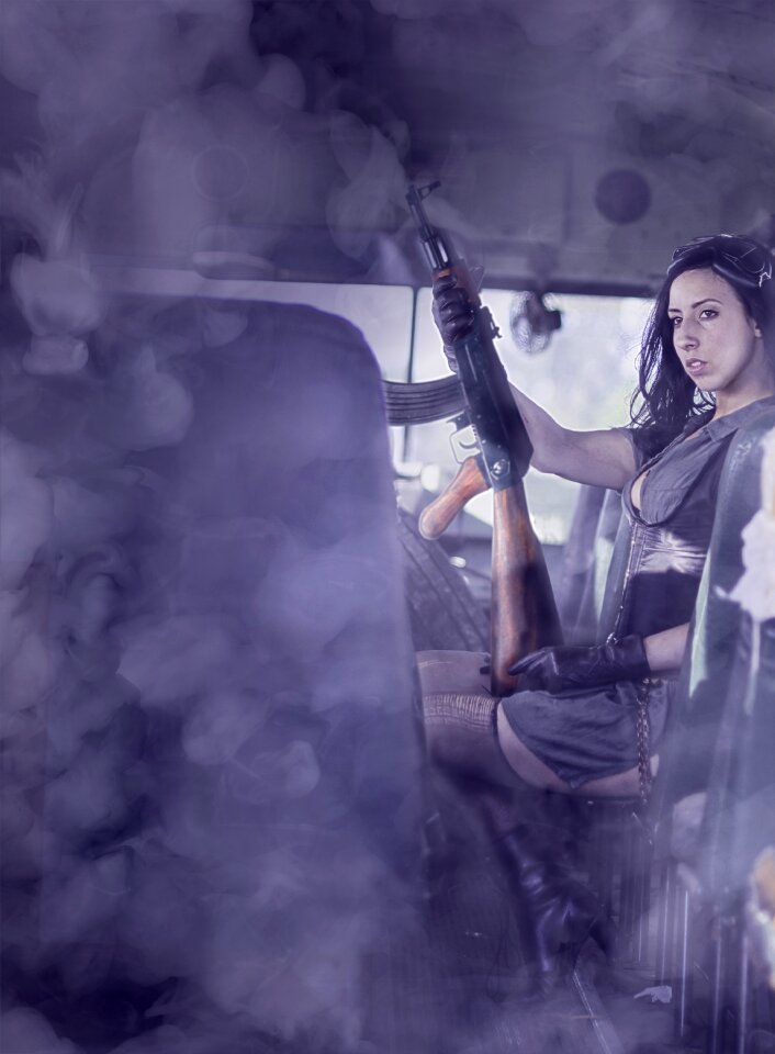 Apocalypse girl ak-47