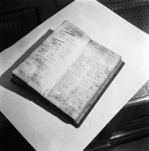 Reportage Distilleerderij Lucas Bols, Bestanddeelnr 901-0732