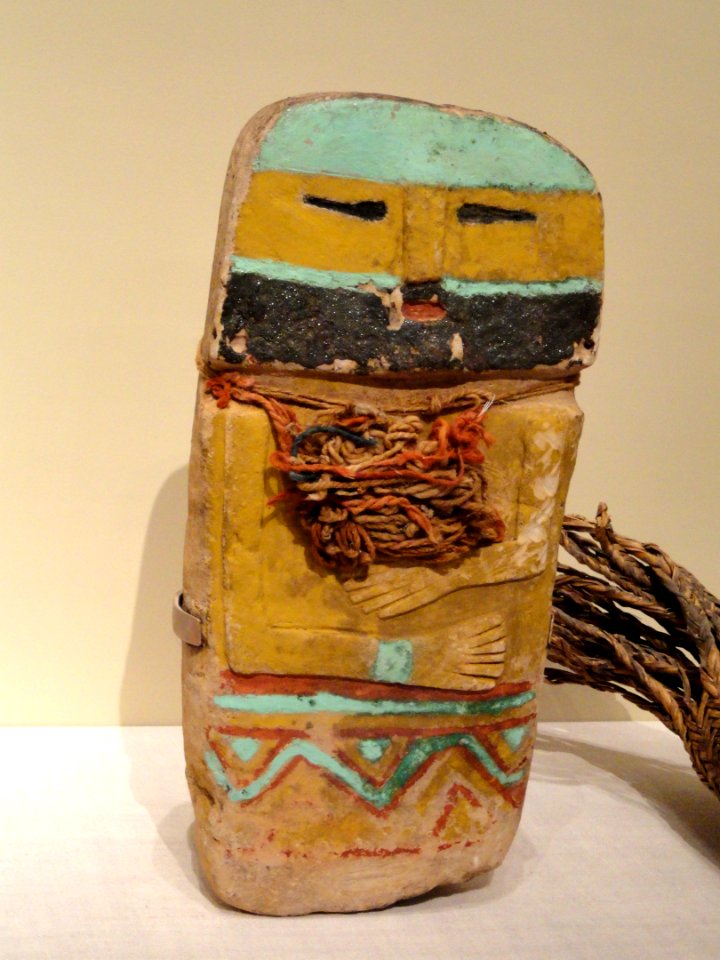 Ritual Cache figurine, 1300-1400 AD, Salado branch of the Mogollon, southeastern Arizona, wood, stone, plant fibers, cotton, feathers, hide, pigment - Art Institute of Chicago - DSC00296