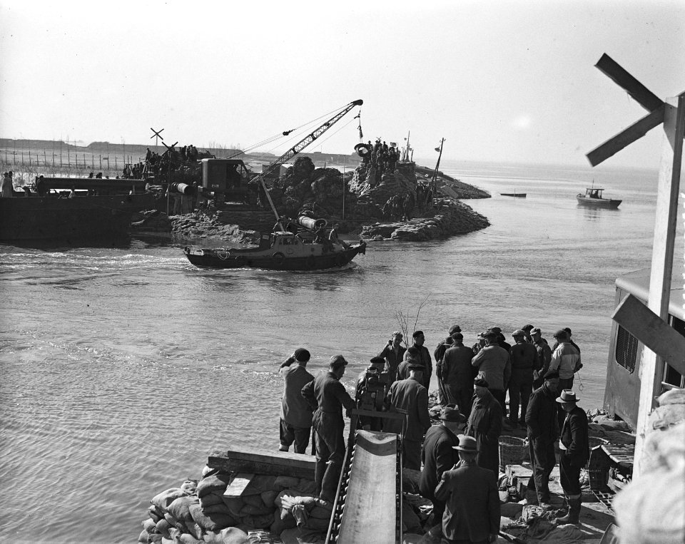 Rilland Bath dichten duikgat schip laten zinken, Bestanddeelnr 905-6749
