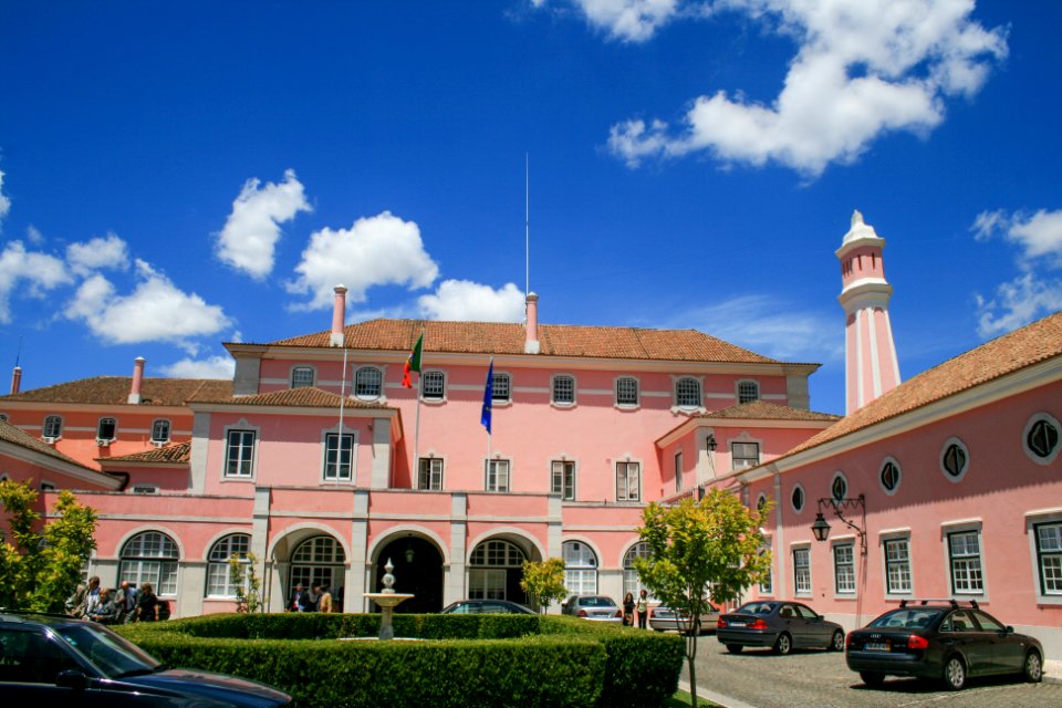 Representative building of the Foreign Ministry of Portugal-01