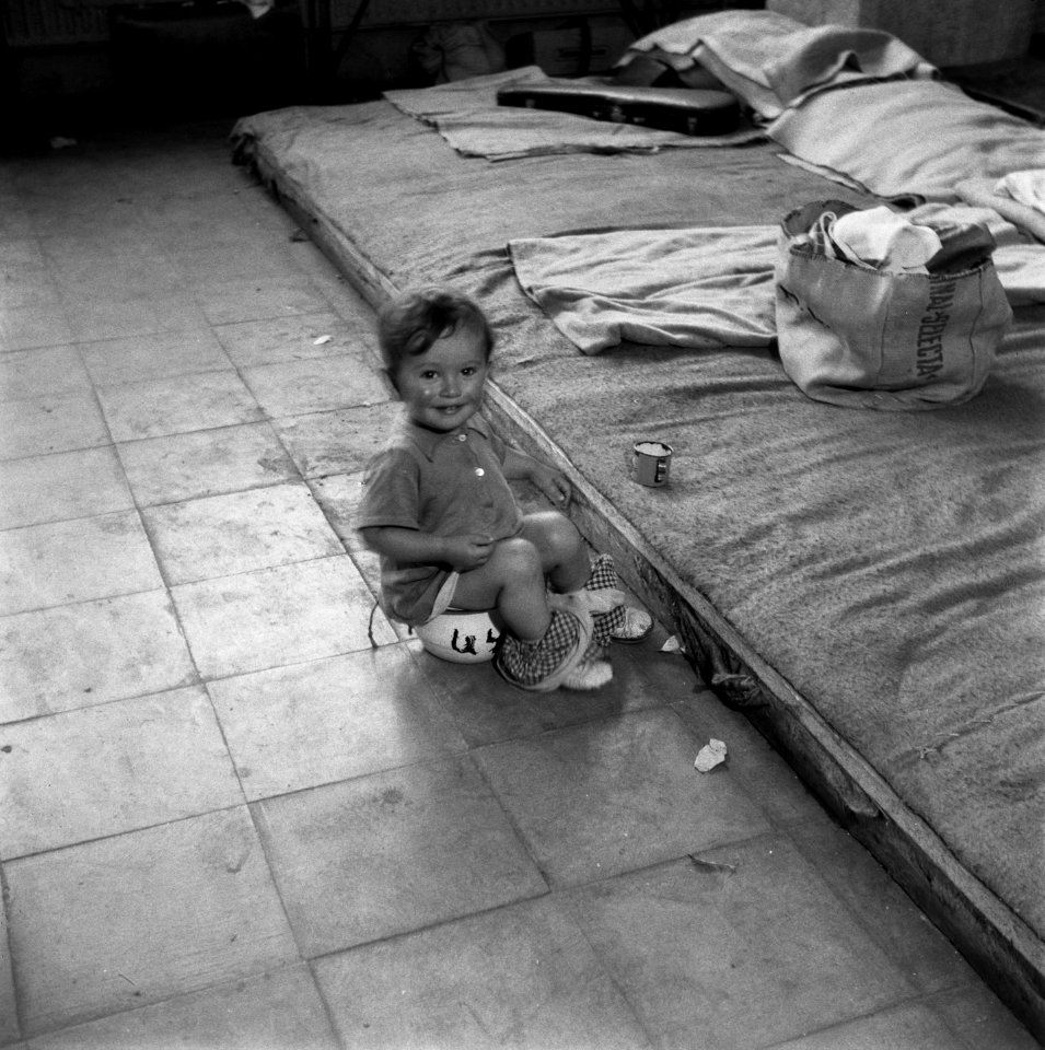 Reportage van het Repatrieringscentrum te Eindhoven, Bestanddeelnr 900-4522