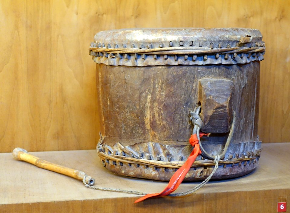 Ritual drum, La Chi - Vietnam Museum of Ethnology - Hanoi, Vietnam - DSC02944