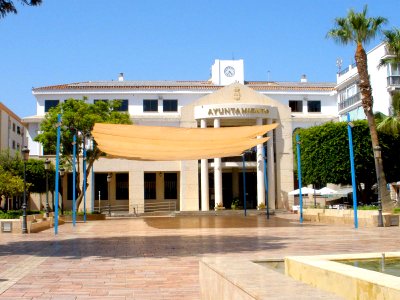 Rincón de la Victoria - Plaza Al Ándalus y Ayuntamiento 2