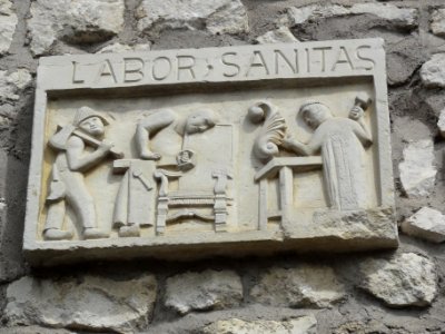 Rigny-la-Salle (Meuse) relief labor sanitas sur une maison