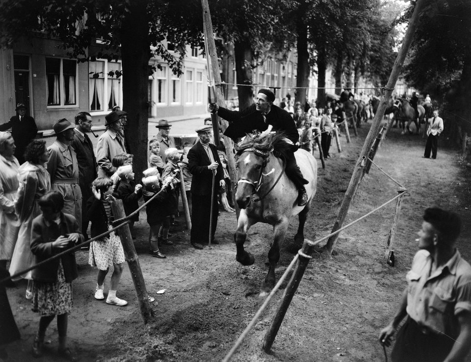 Ringrijderij Middelburg ringsteken te paard, Bestanddeelnr 906-6704