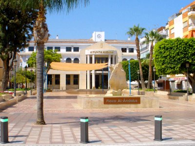 Rincón de la Victoria - Plaza Al Ándalus y Ayuntamiento 1